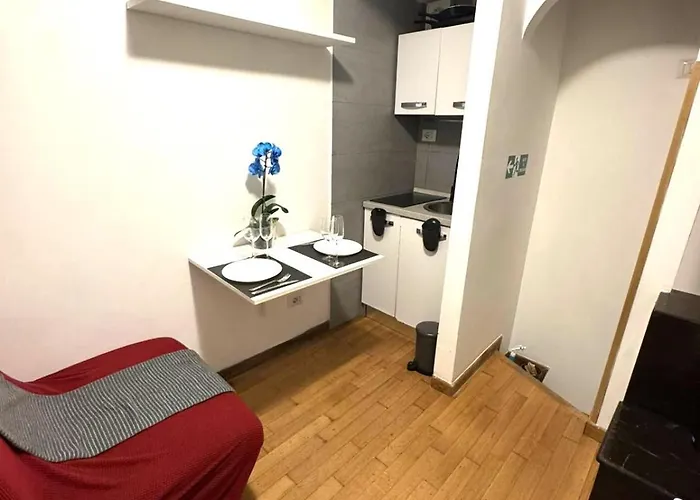 Piazza Navona Sweet Apartment *