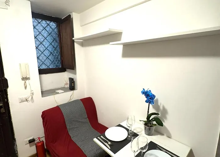 Piazza Navona Sweet Apartment *